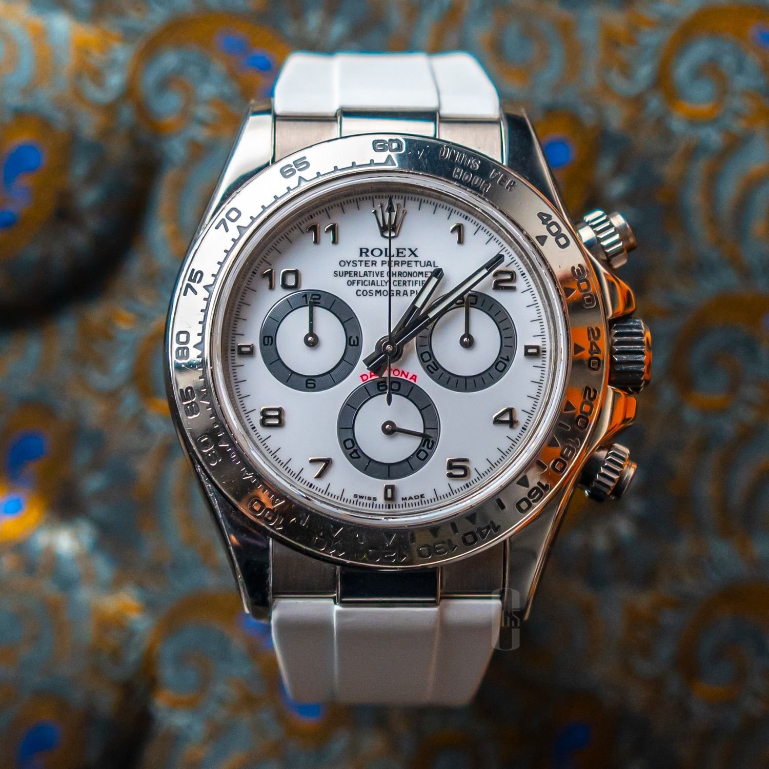 Rolex daytona best sale with arabic numerals