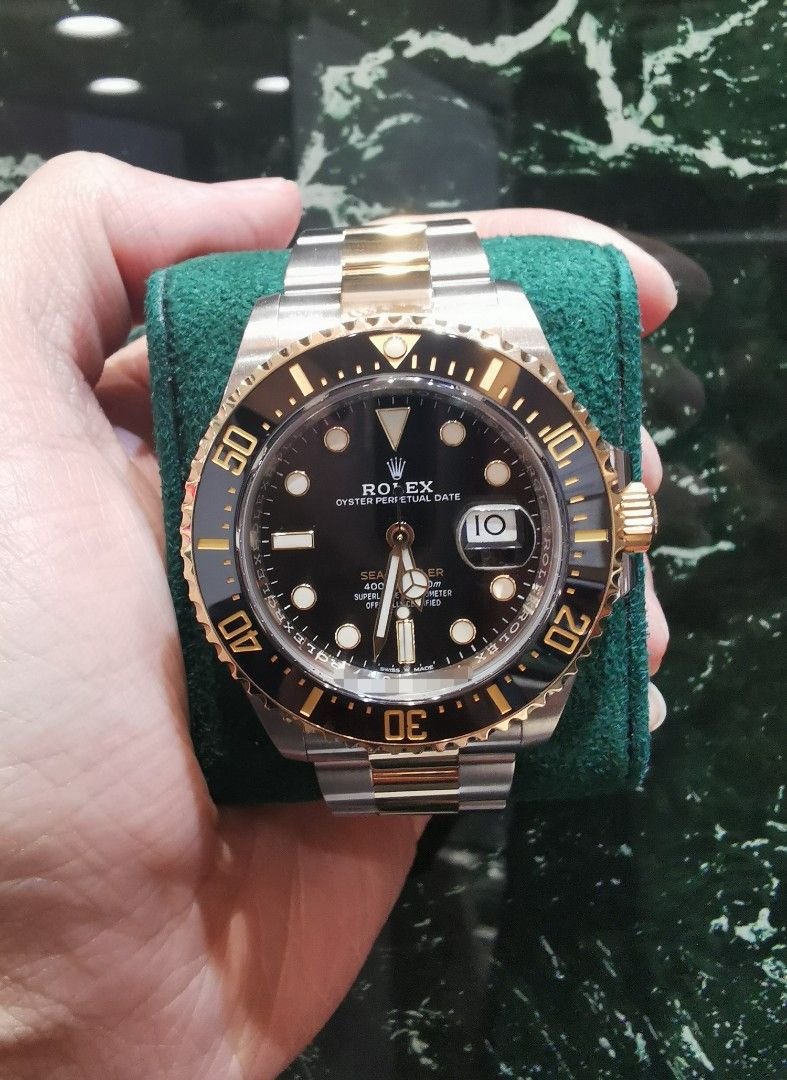 Rolex sea best sale dweller half gold